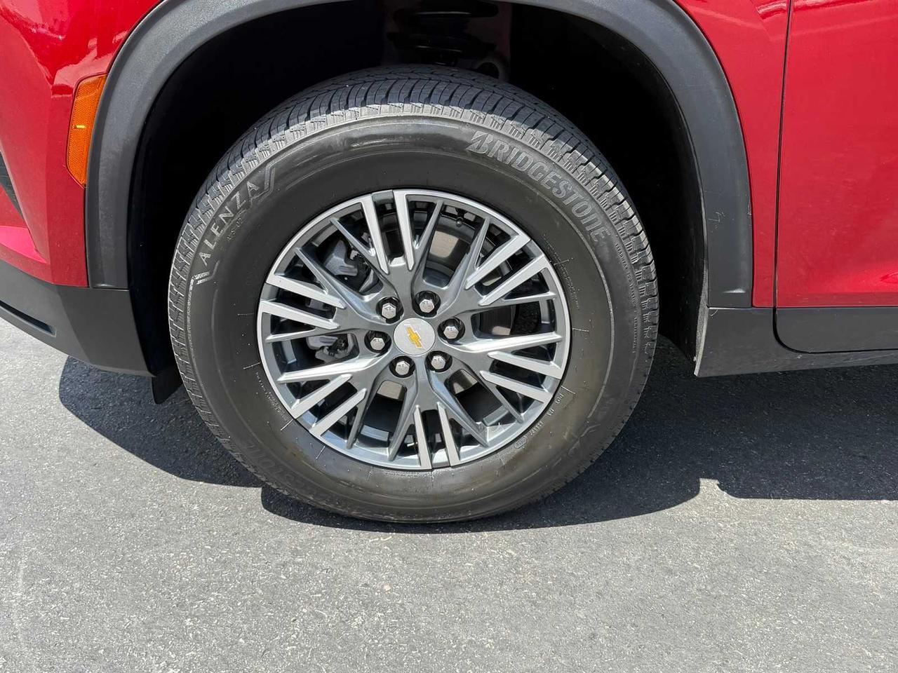 2024 Chevrolet Traverse FWD LT Irving TX