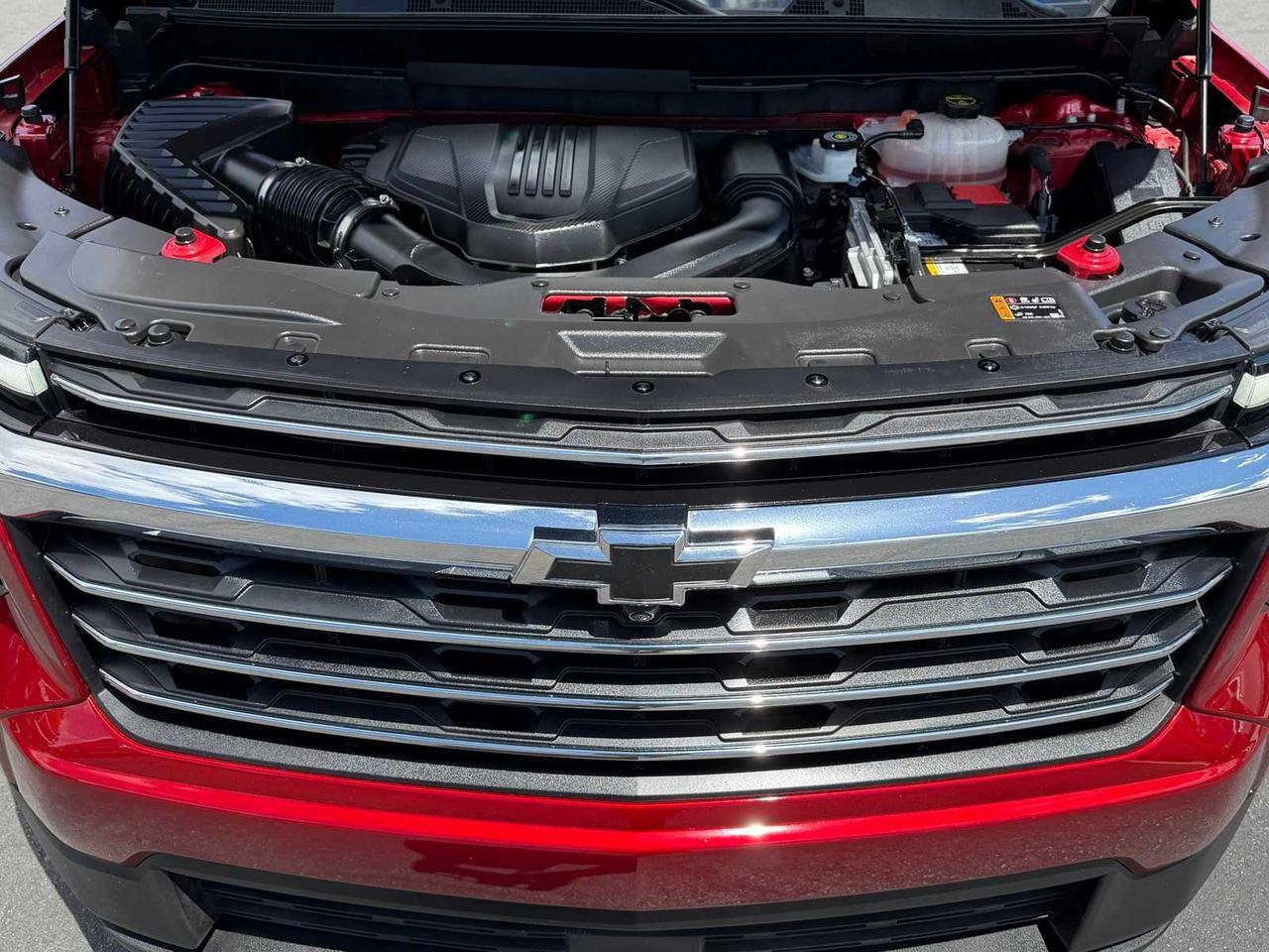 2024 Chevrolet Traverse FWD LT Irving TX
