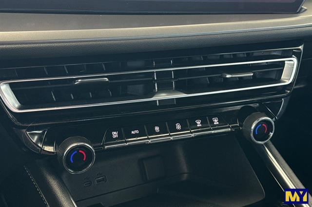 2024 Chevrolet Traverse FWD LT Salinas CA