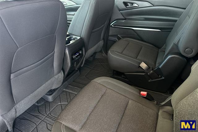 2024 Chevrolet Traverse FWD LT Salinas CA