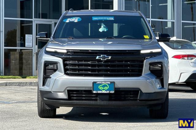 2024 Chevrolet Traverse FWD LT Salinas CA