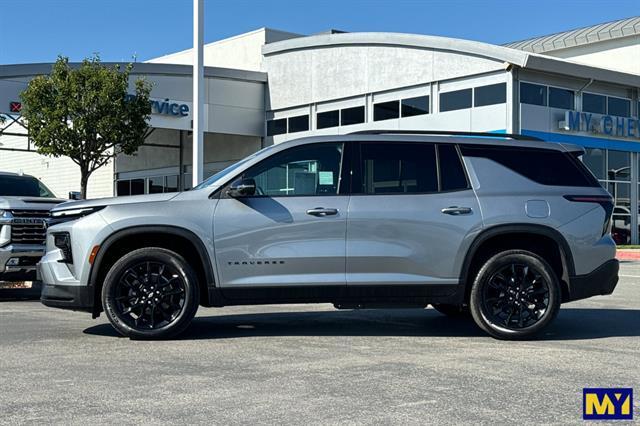 2024 Chevrolet Traverse FWD LT Salinas CA