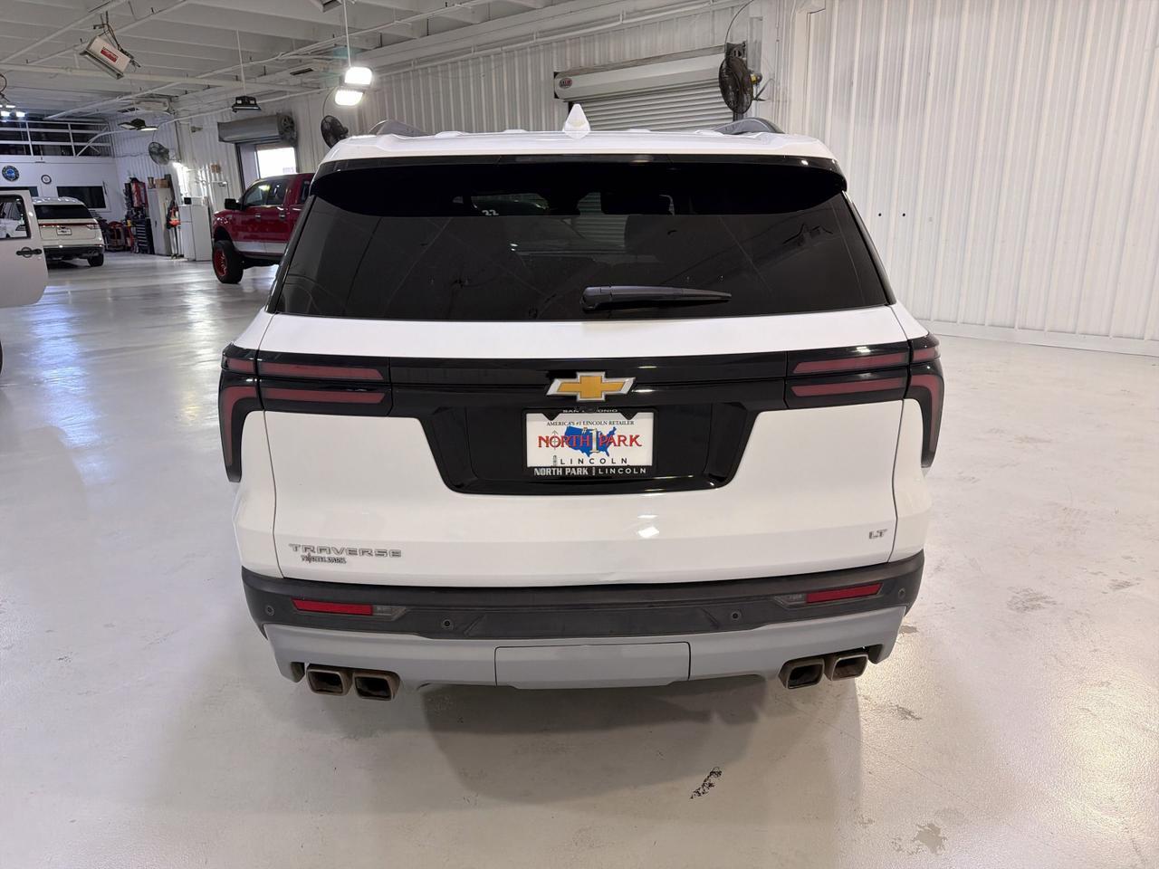2024 Chevrolet Traverse FWD LT San Antonio TX