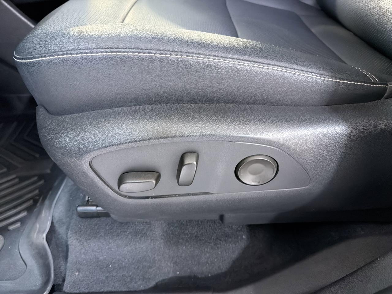 2024 Chevrolet Traverse FWD LT San Antonio TX