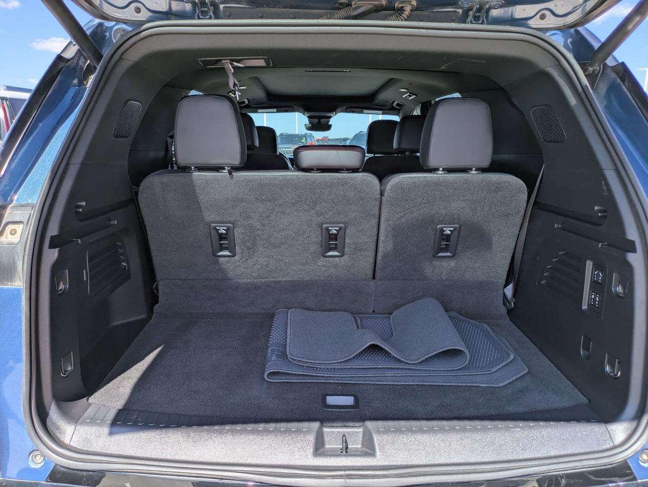 2024 Chevrolet Traverse FWD RS Castroville TX