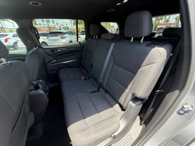 2024 Chevrolet Traverse LS Punta Gorda FL