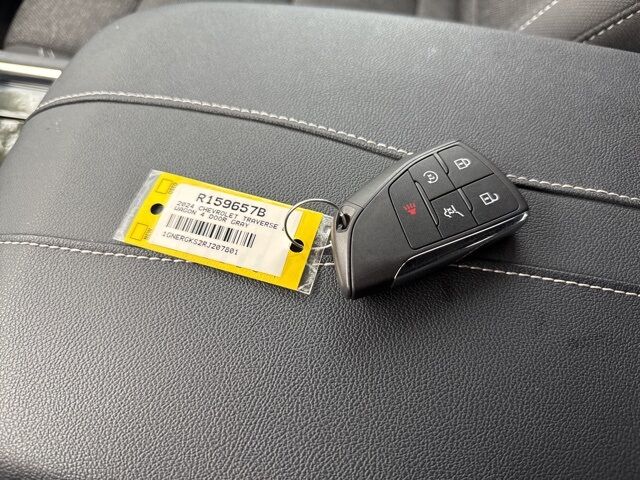 2024 Chevrolet Traverse LT Kerrville TX