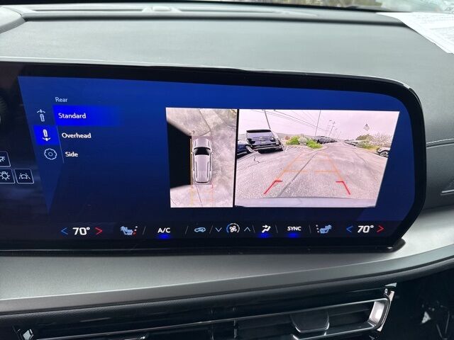 2024 Chevrolet Traverse LT Kerrville TX