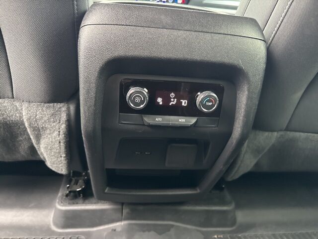 2024 Chevrolet Traverse LT Kerrville TX