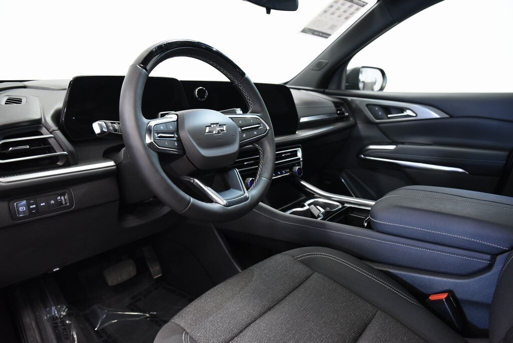 2024 Chevrolet Traverse LT Akron