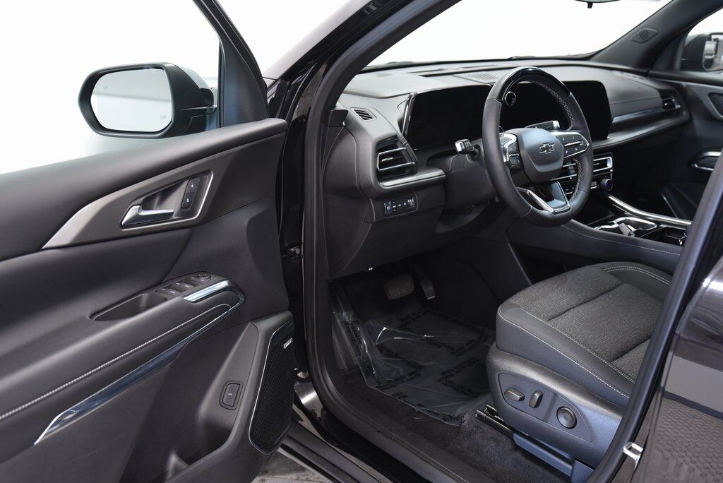 2024 Chevrolet Traverse LT Akron