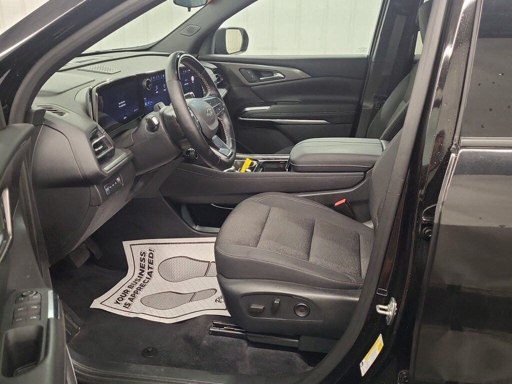 2024 Chevrolet Traverse LT Akron