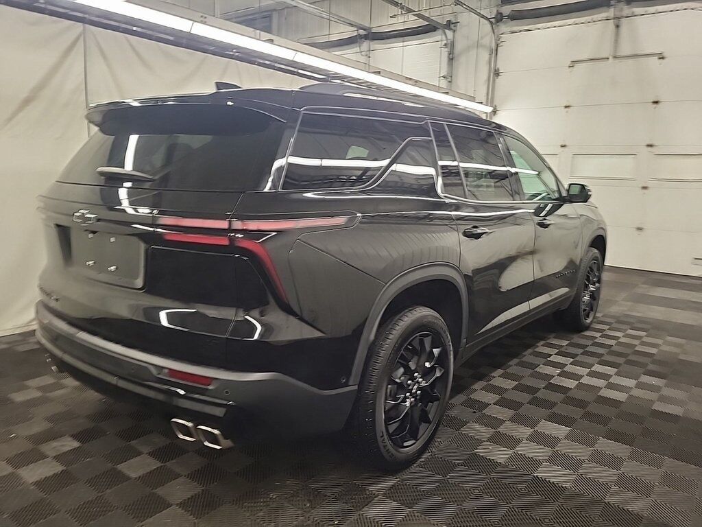 2024 Chevrolet Traverse LT Akron