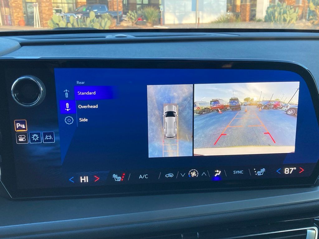 2024 Chevrolet Traverse LT San Antonio TX