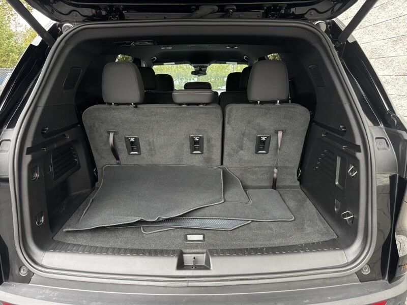 2024 Chevrolet Traverse LT Willow Grove PA