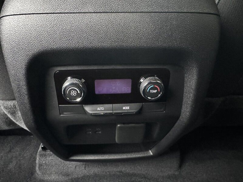 2024 Chevrolet Traverse LT Willow Grove PA