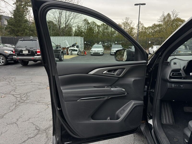 2024 Chevrolet Traverse LT Willow Grove PA