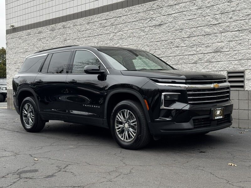 2024 Chevrolet Traverse LT Willow Grove PA