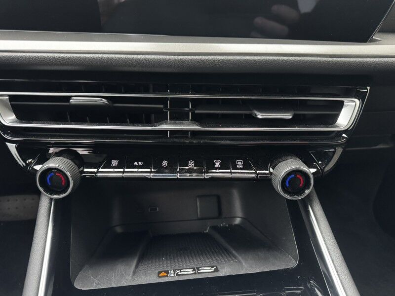 2024 Chevrolet Traverse LT Willow Grove PA