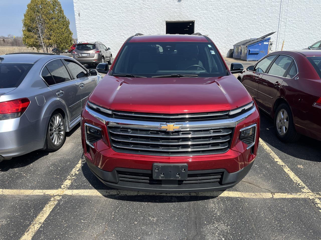 2024 Chevrolet Traverse LT w/AdaptiveCruise HeatedSeats HtdStrngWhl PowerLiftgate RemoteStart HD-SurroundVision