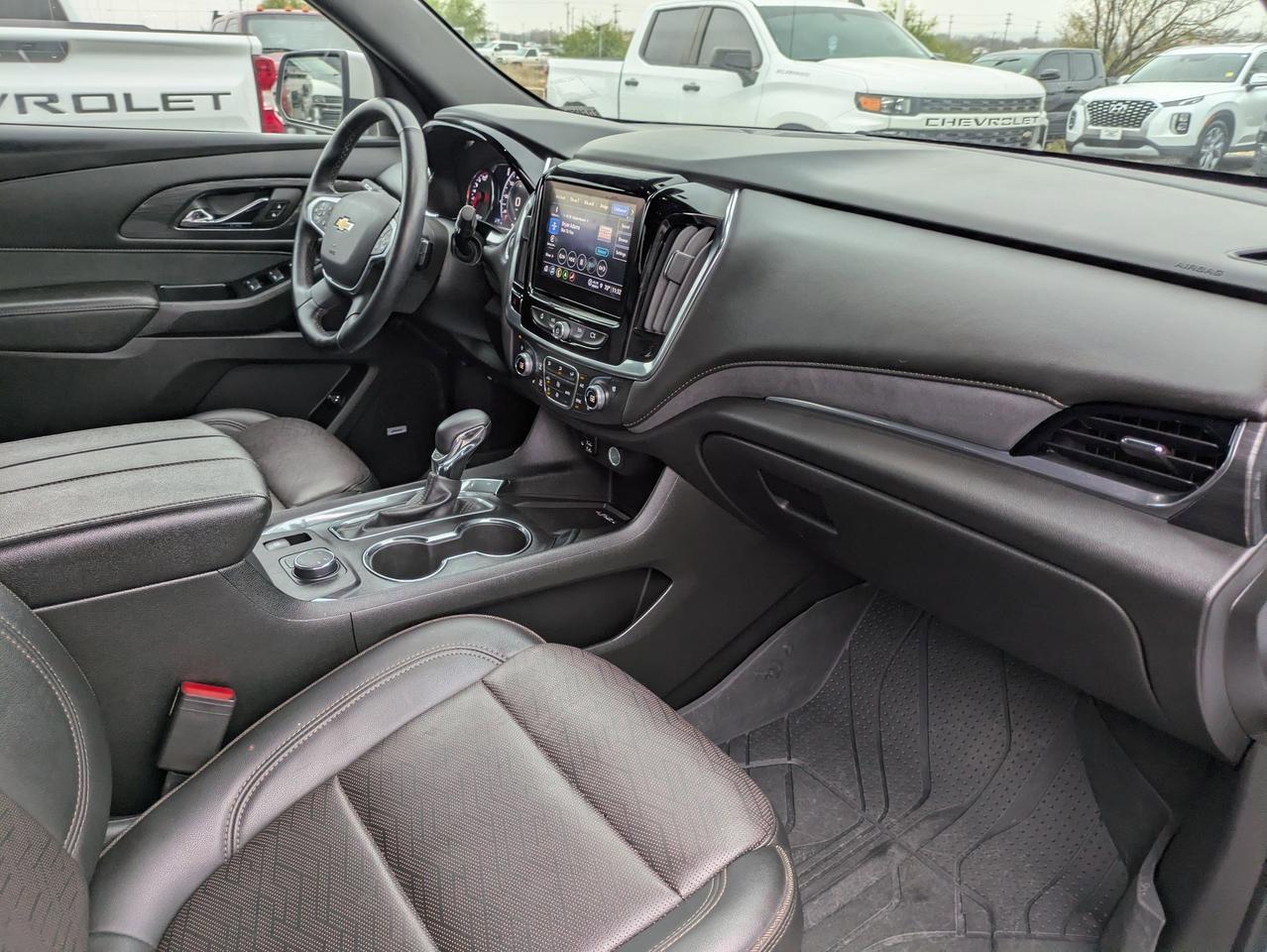 2024 Chevrolet Traverse Limited High Country Castroville TX