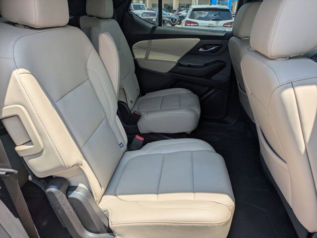 2024 Chevrolet Traverse Limited LT Leather Castroville TX