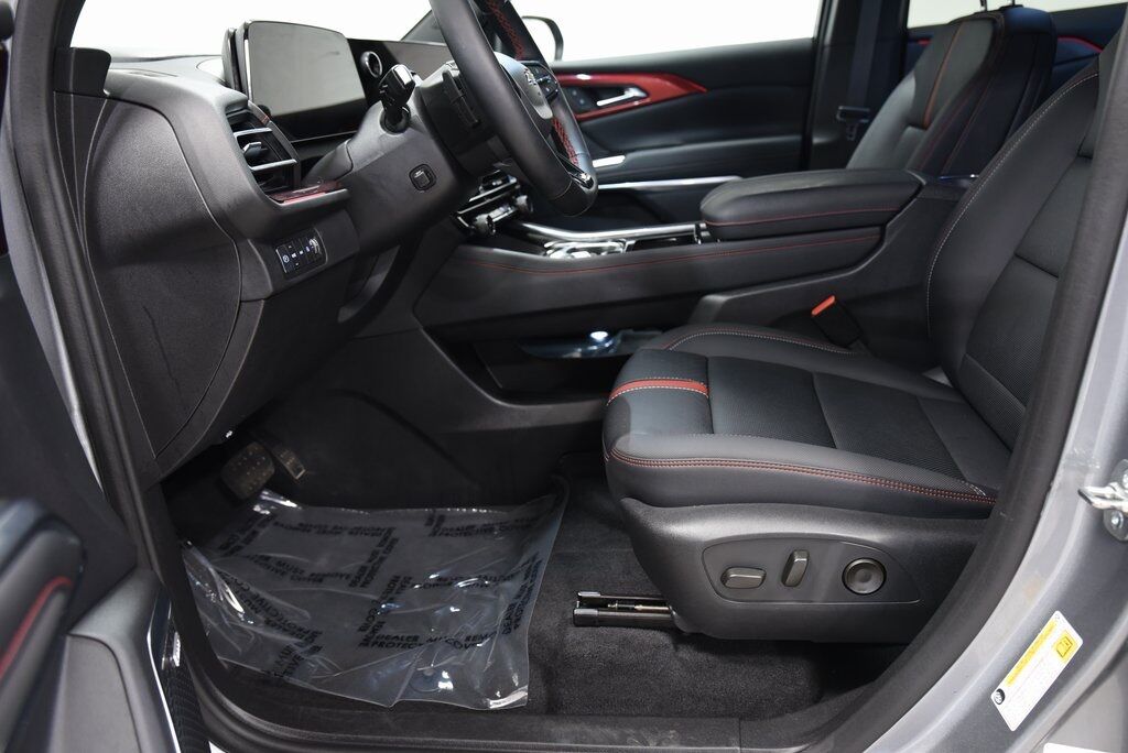 2024 Chevrolet Traverse RS Akron