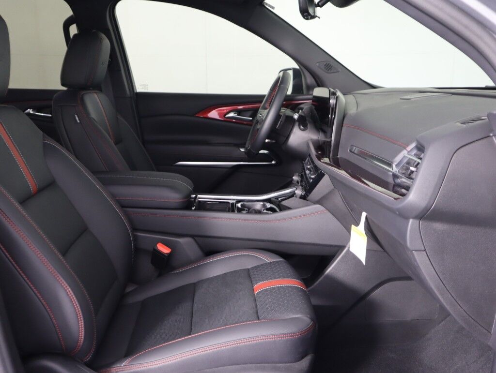 2024 Chevrolet Traverse RS w/2RS Maumee OH