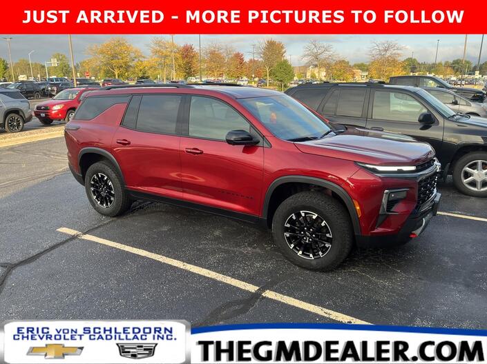 2024 Chevrolet Traverse Z71 AWD EnhancedDrivingPkg w/SuperCruise HeatedSeats RearCameraMirror Bose Milwaukee WI