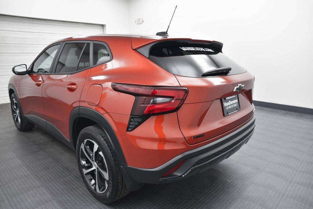 2024 Chevrolet Trax 1RS Akron OH