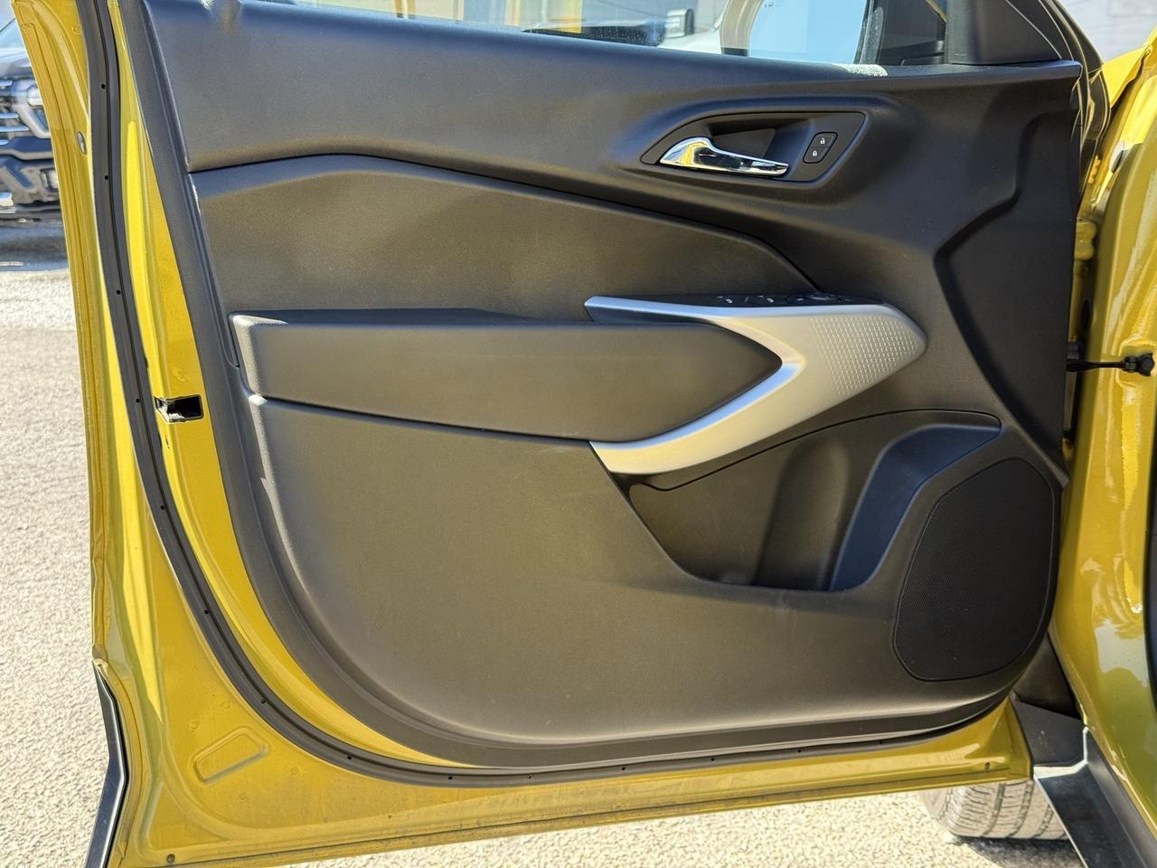 2024 Chevrolet Trax 1RS Crestwood KY