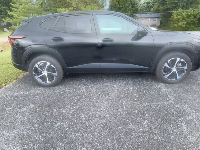 2024 Chevrolet Trax 1RS Carbondale IL