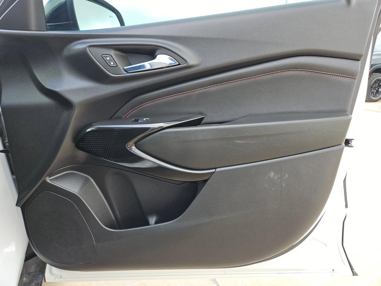 2024 Chevrolet Trax 2RS Castroville TX