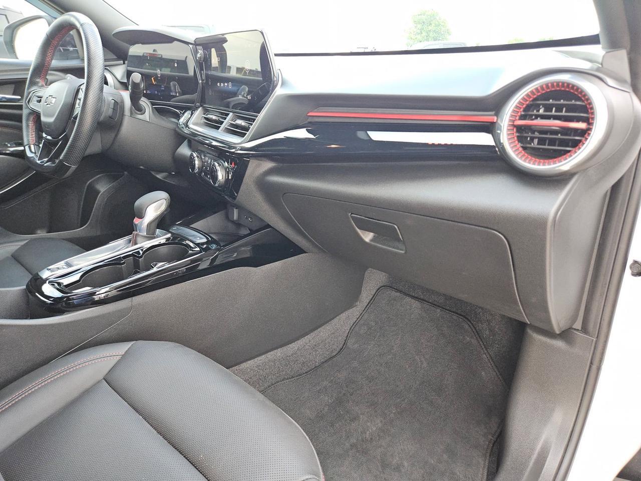 2024 Chevrolet Trax 2RS Castroville TX