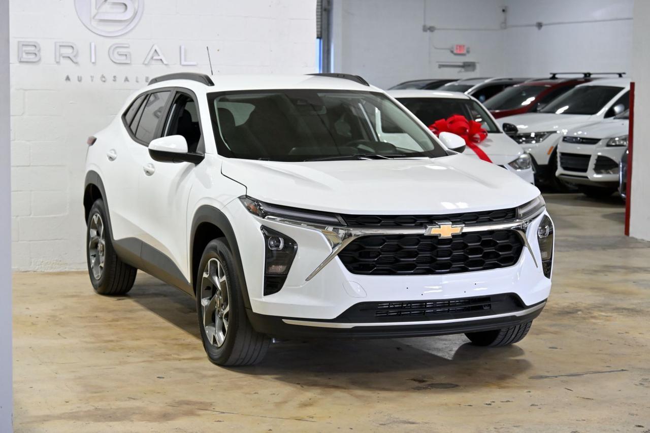 2024 Chevrolet Trax FWD LT