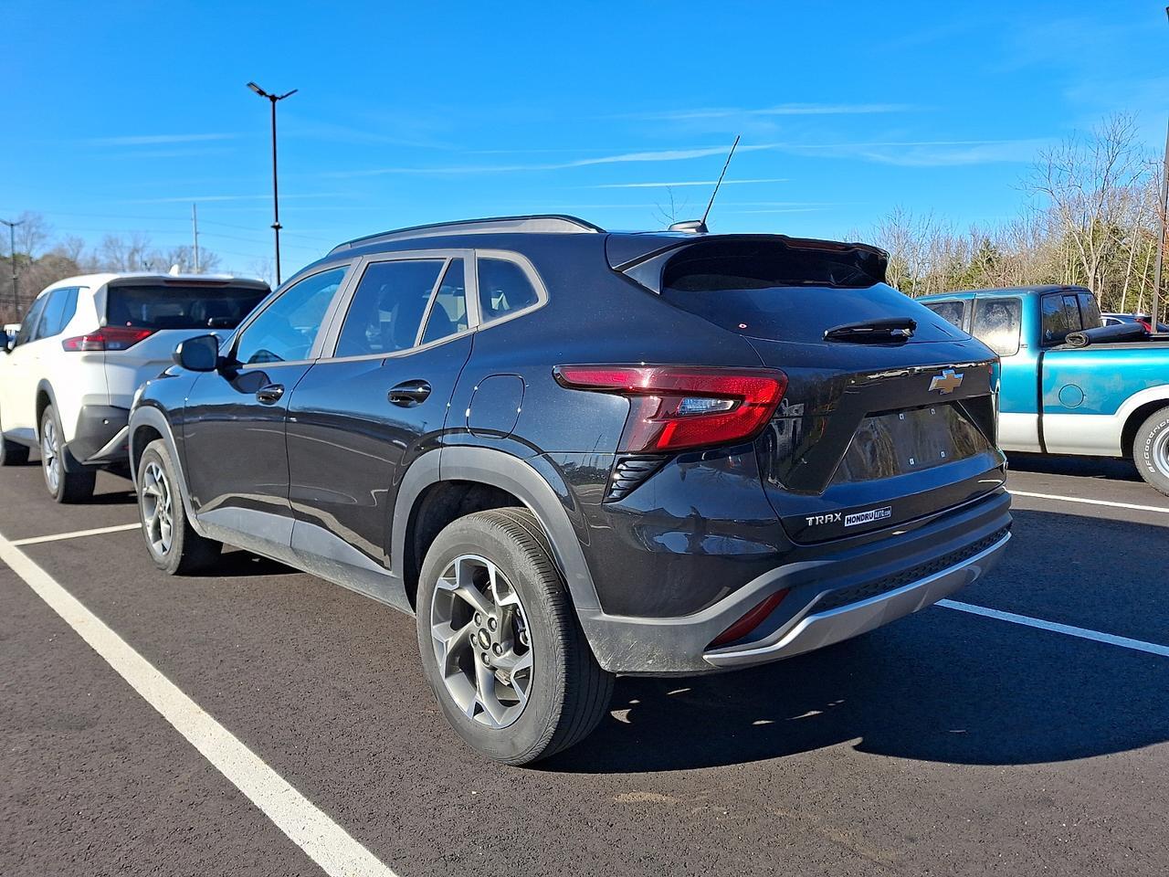 2024 Chevrolet Trax FWD LT