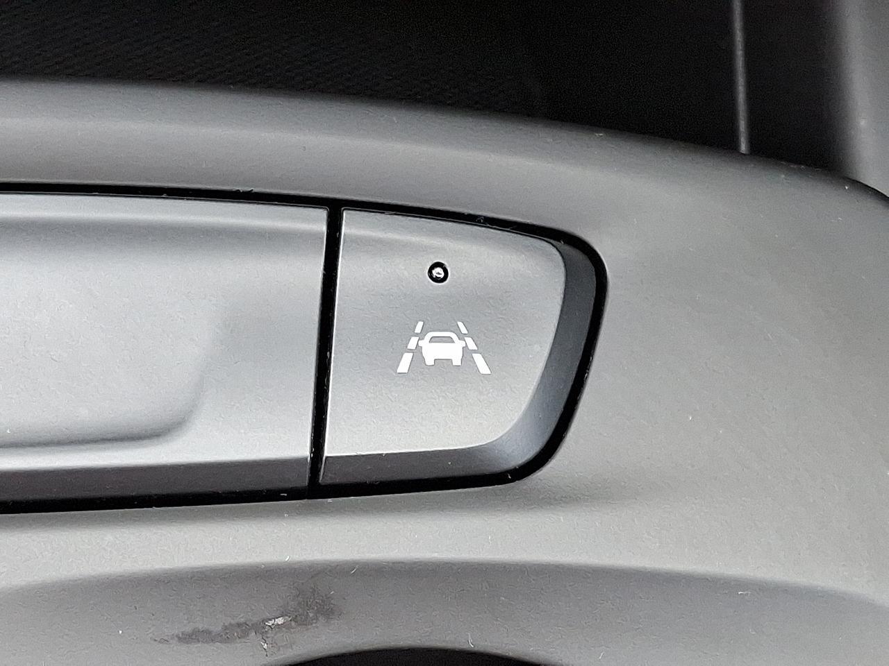 2024 Chevrolet Trax FWD SP Allentown PA