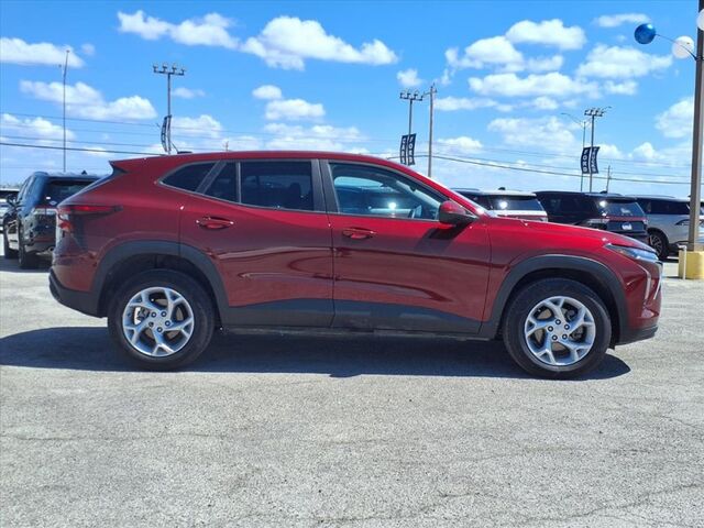 2024 Chevrolet Trax LS  TX