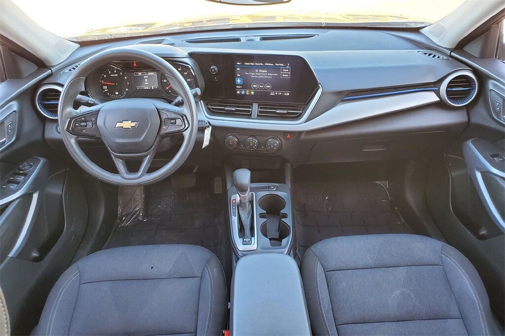 2024 Chevrolet Trax LS Hondo TX