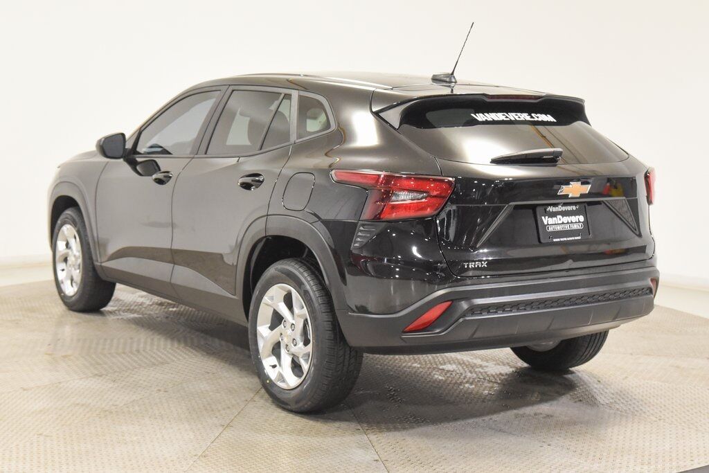 2024 Chevrolet Trax LS Akron
