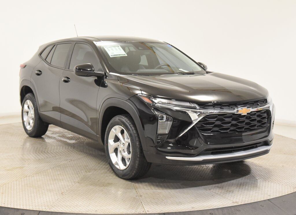 2024 Chevrolet Trax LS Akron