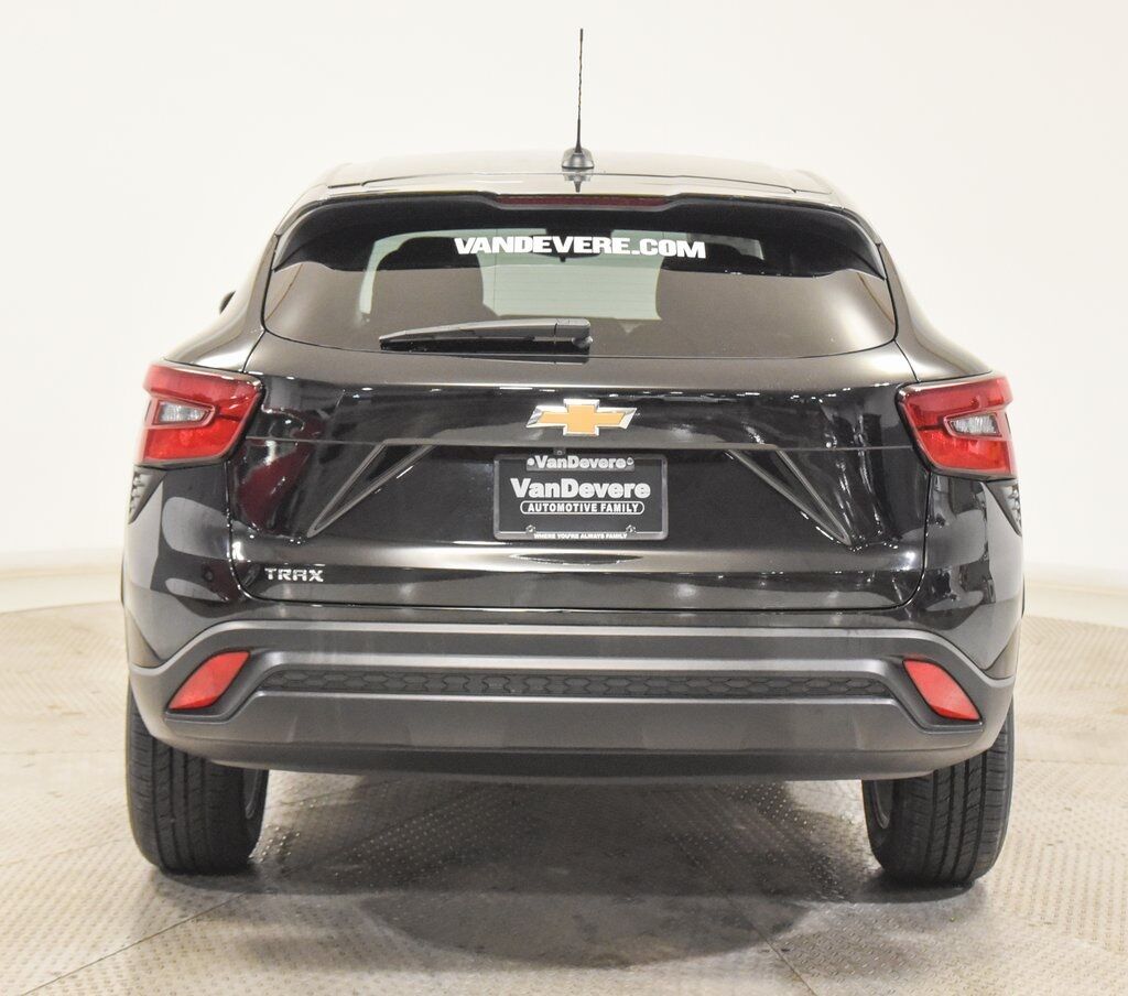 2024 Chevrolet Trax LS Akron