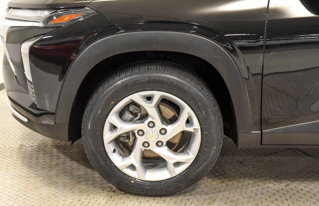 2024 Chevrolet Trax LS Akron