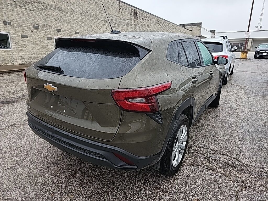 2024 Chevrolet Trax LS Akron