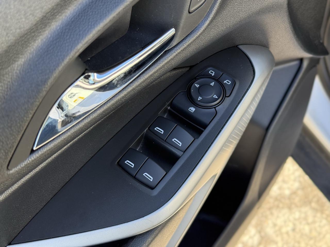 2024 Chevrolet Trax LS Crestwood KY