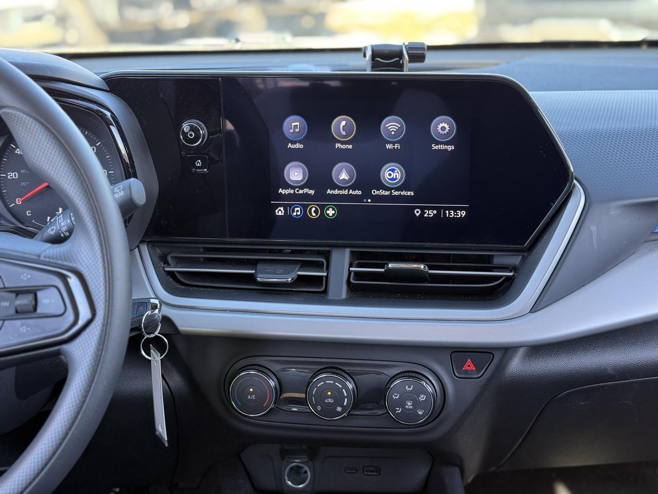 2024 Chevrolet Trax LS Crestwood KY