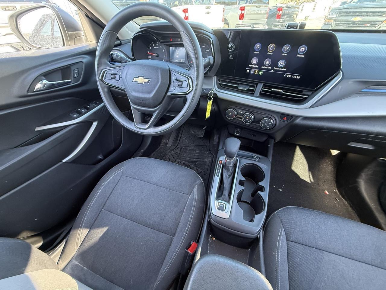 2024 Chevrolet Trax LS Crestwood KY