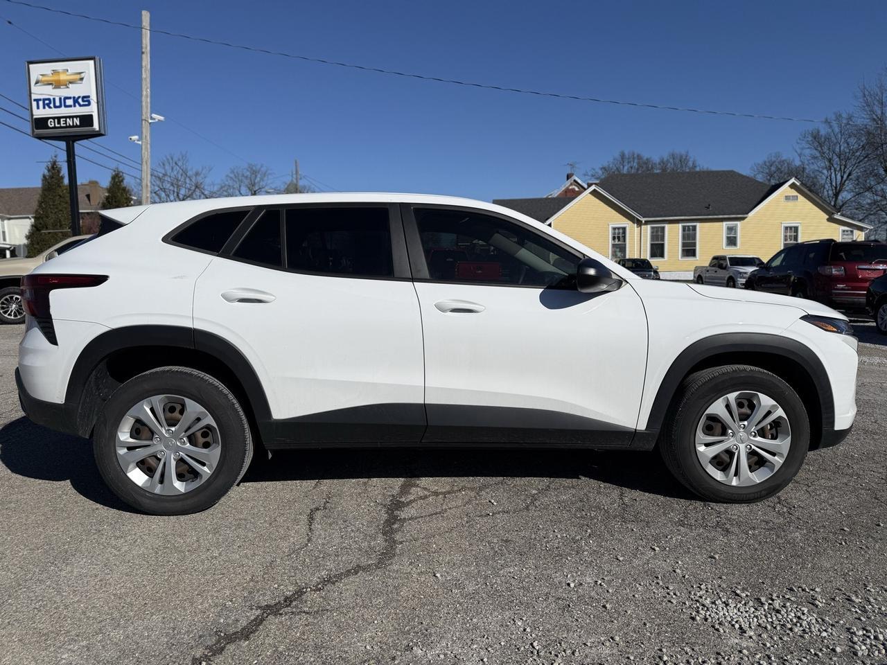 2024 Chevrolet Trax LS Crestwood KY