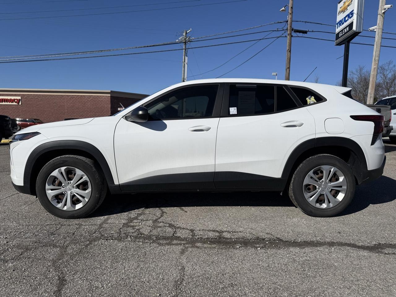 2024 Chevrolet Trax LS Crestwood KY