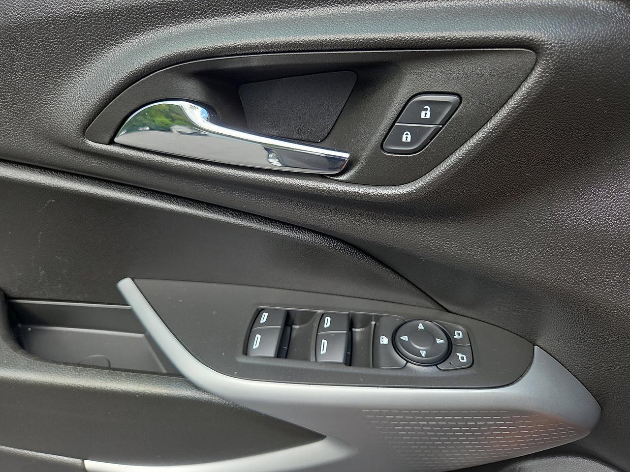 2024 Chevrolet Trax LS Hamburg PA